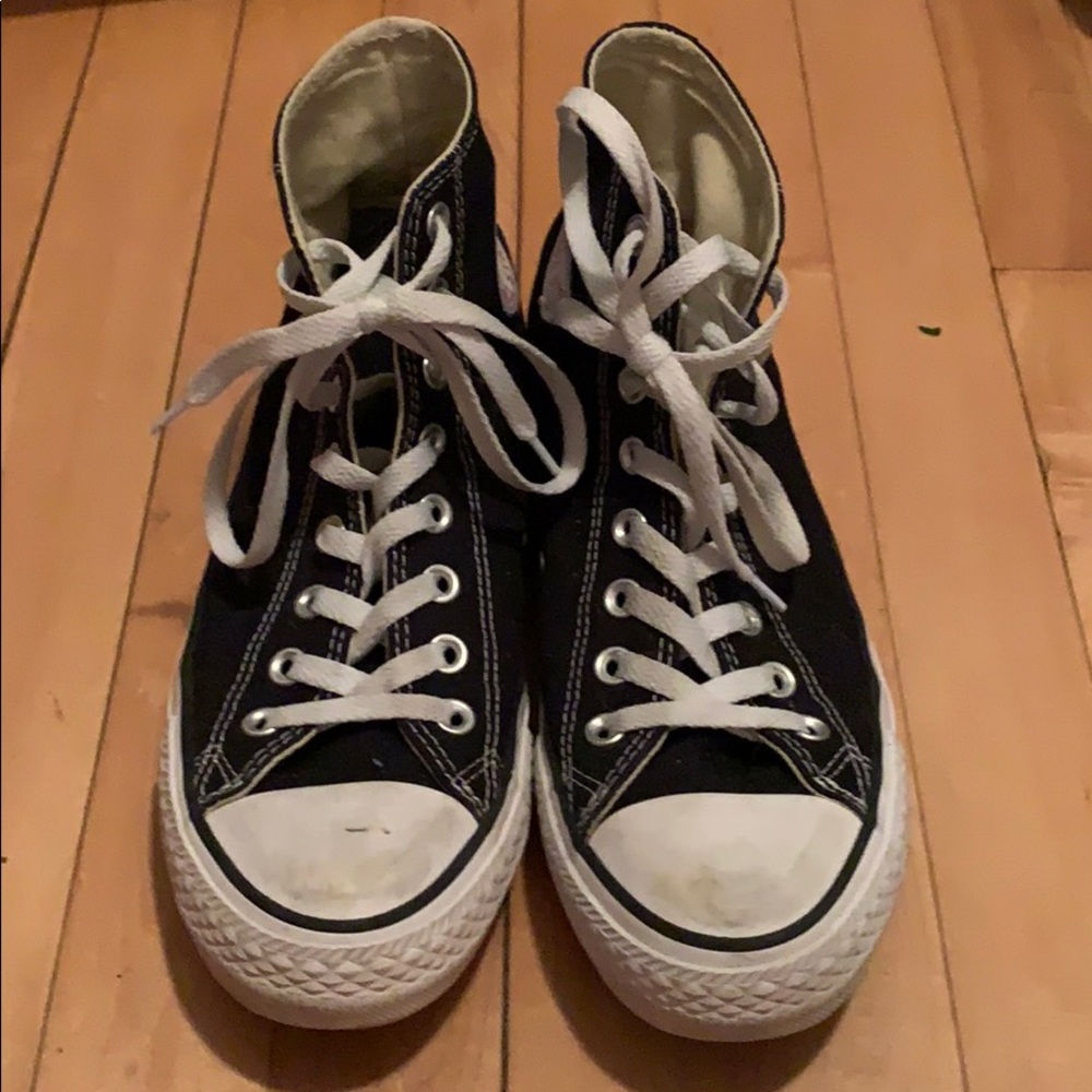 Black converse high tops